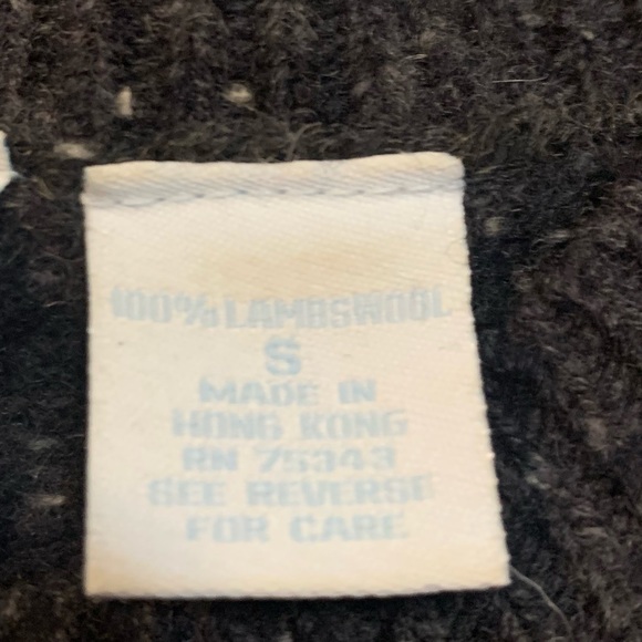 Snowflake Lambs Wool Button Down Sweater Small - Picture 5 of 6